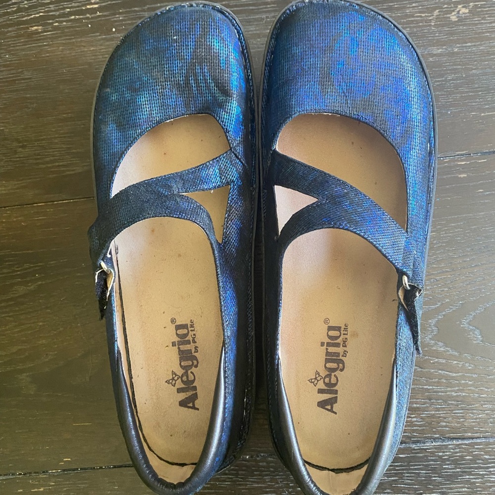 Women’s Alegria by PG Line Professional Shoes